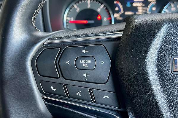 2023 Isuzu MU-X LS-T