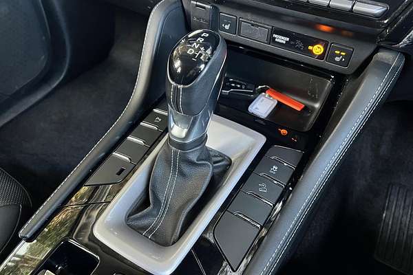 2023 Isuzu MU-X LS-T