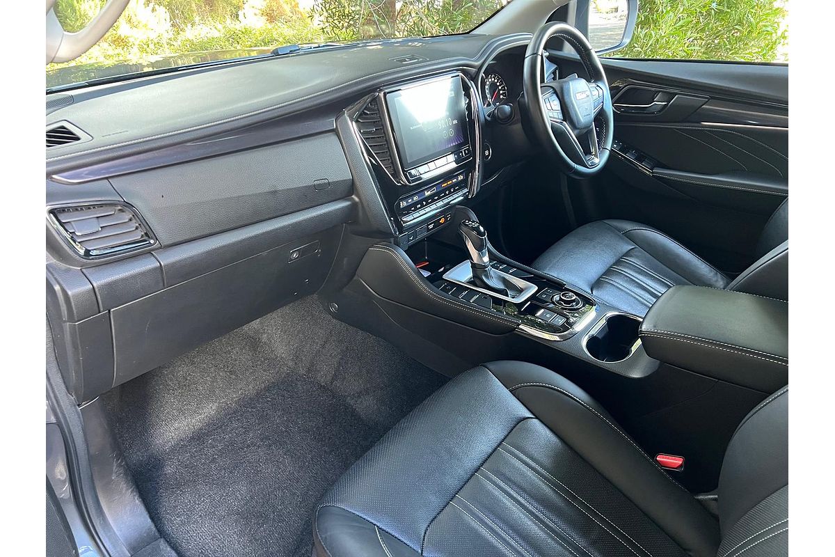 2023 Isuzu MU-X LS-T