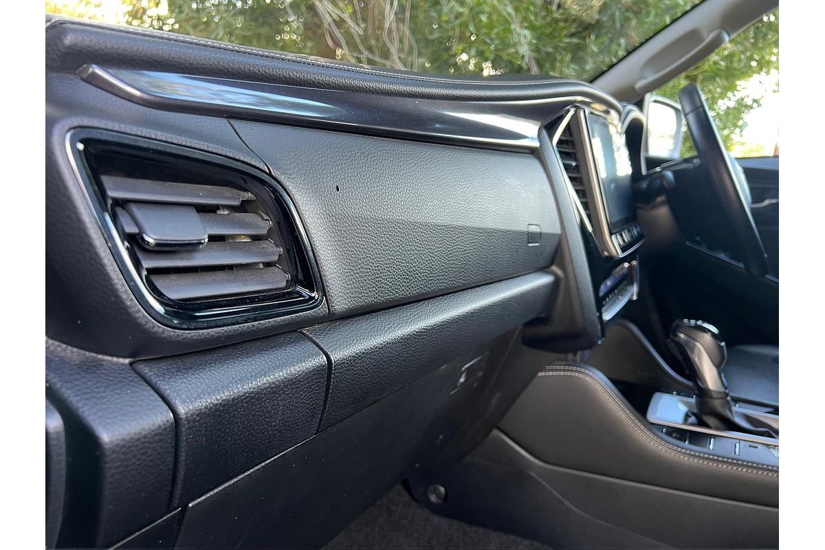 2023 Isuzu MU-X LS-T