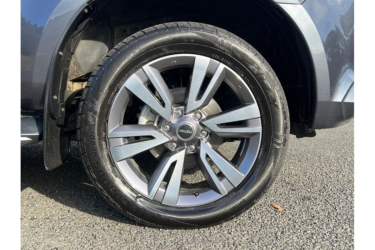 2023 Isuzu MU-X LS-T