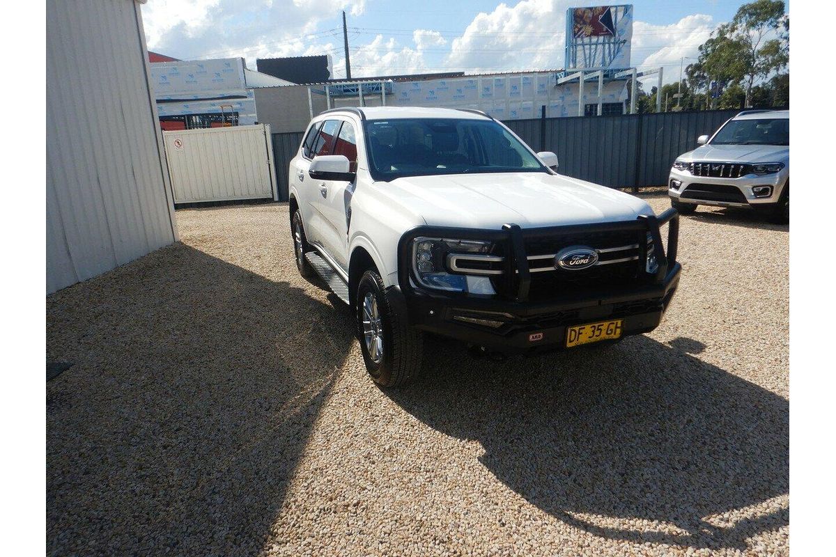 2022 Ford Everest Ambiente 2.0L