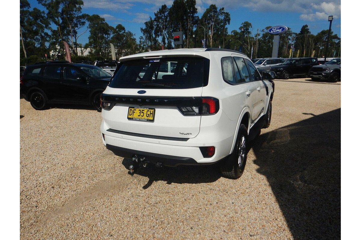 2022 Ford Everest Ambiente 2.0L