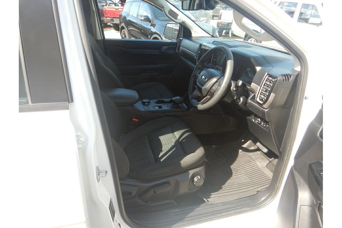 2022 Ford Everest Ambiente 2.0L