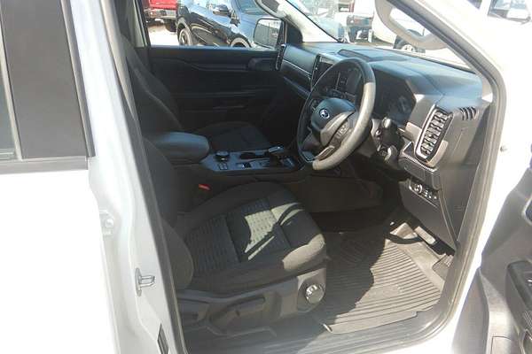 2022 Ford Everest Ambiente 2.0L