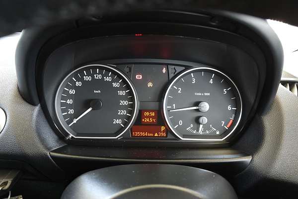 2005 BMW 1 Series 118i E87