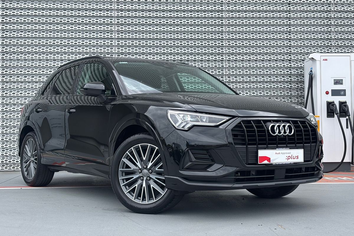2020 Audi Q3 35 TFSI Launch Edition F3