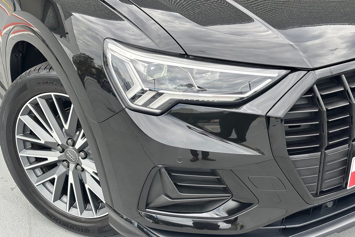2020 Audi Q3 35 TFSI Launch Edition F3