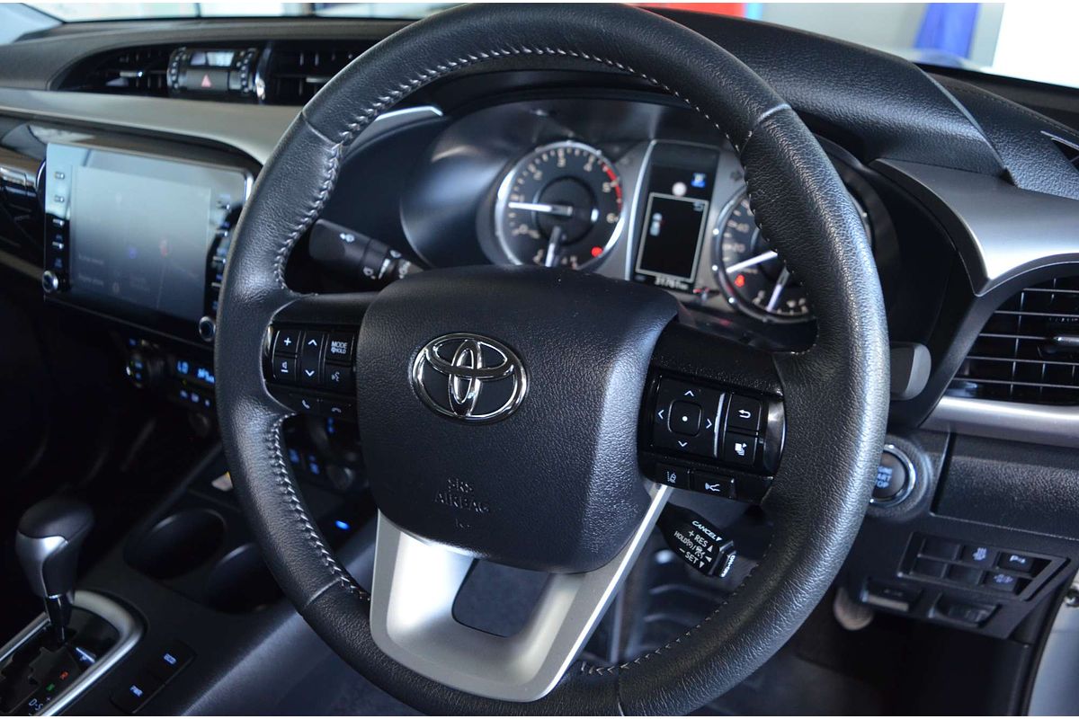 2024 Toyota Hilux SR5 GUN126R 4X4