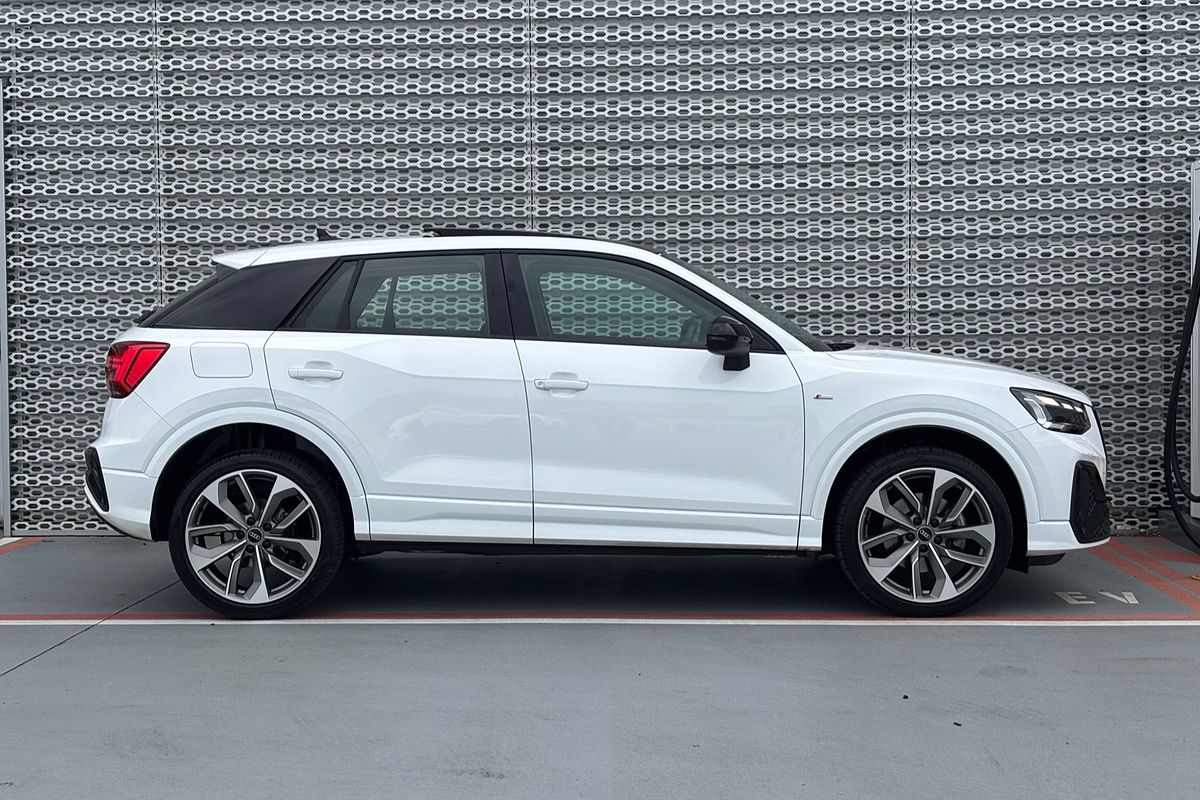 2021 Audi Q2 40 TFSI S line GA