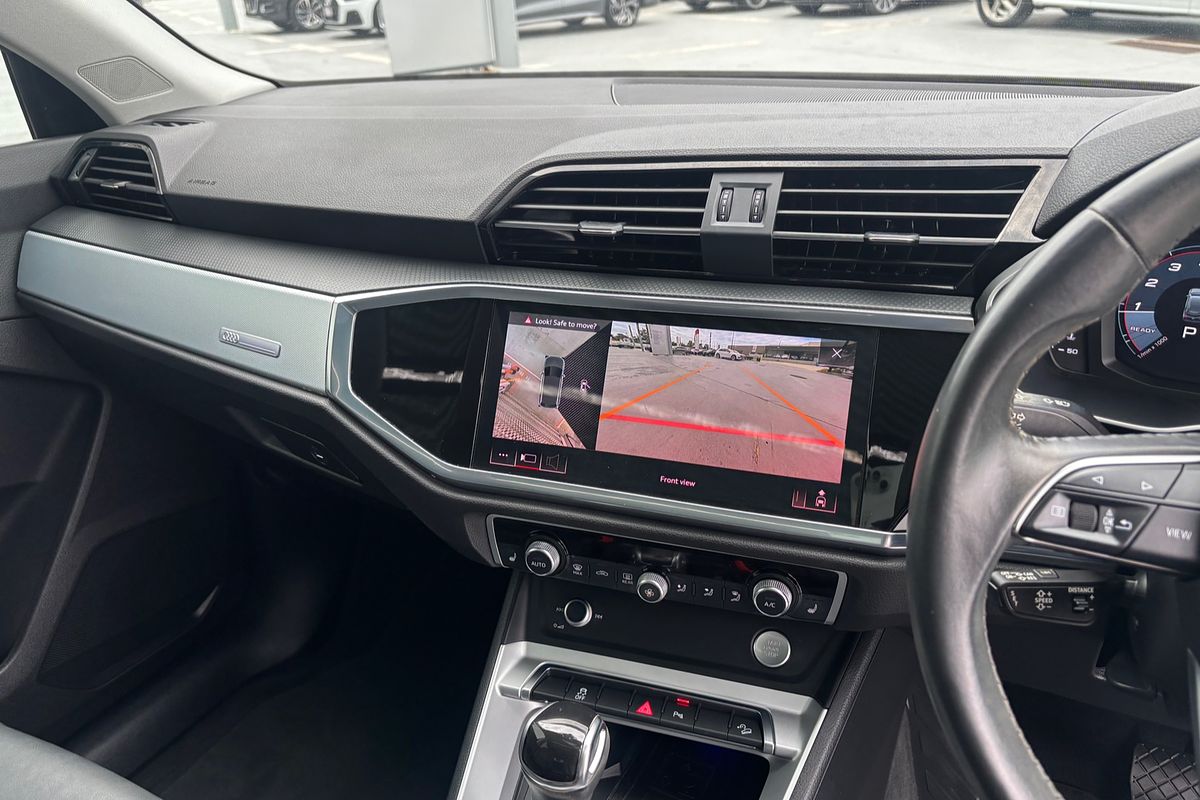 2020 Audi Q3 35 TFSI Launch Edition F3