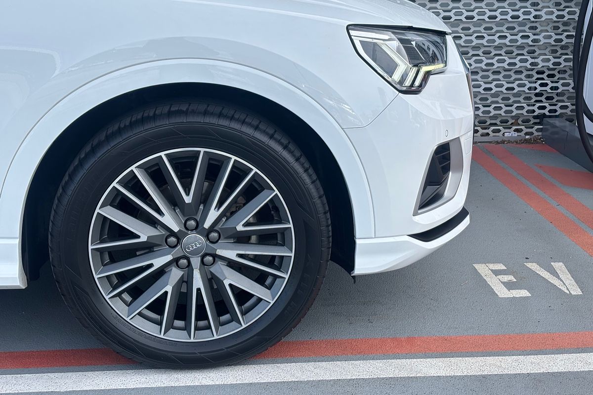 2019 Audi Q3 35 TFSI F3