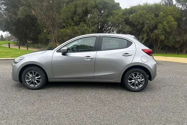 2024 Mazda 2 G15 Pure DJ Series