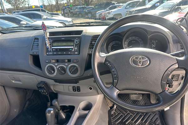 2010 Toyota Hilux SR KUN26R 4X4
