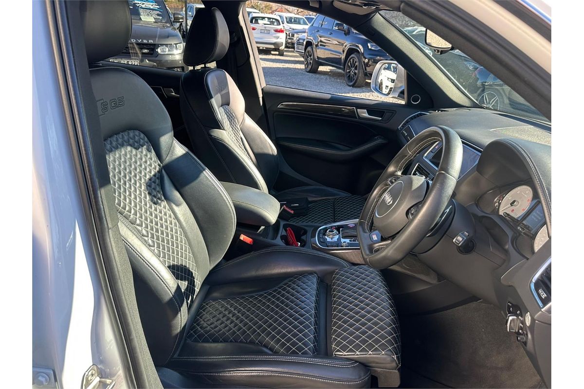 2015 Audi SQ5 TDI 8R