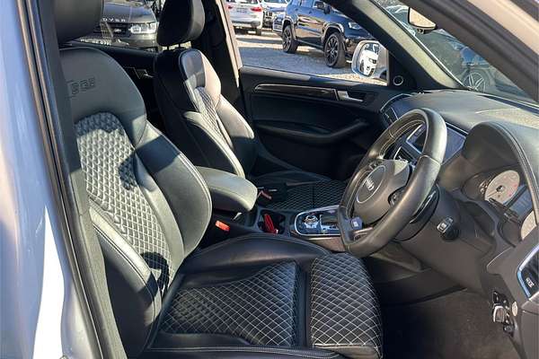 2015 Audi SQ5 TDI 8R