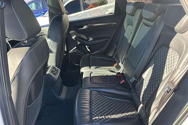 2015 Audi SQ5 TDI 8R