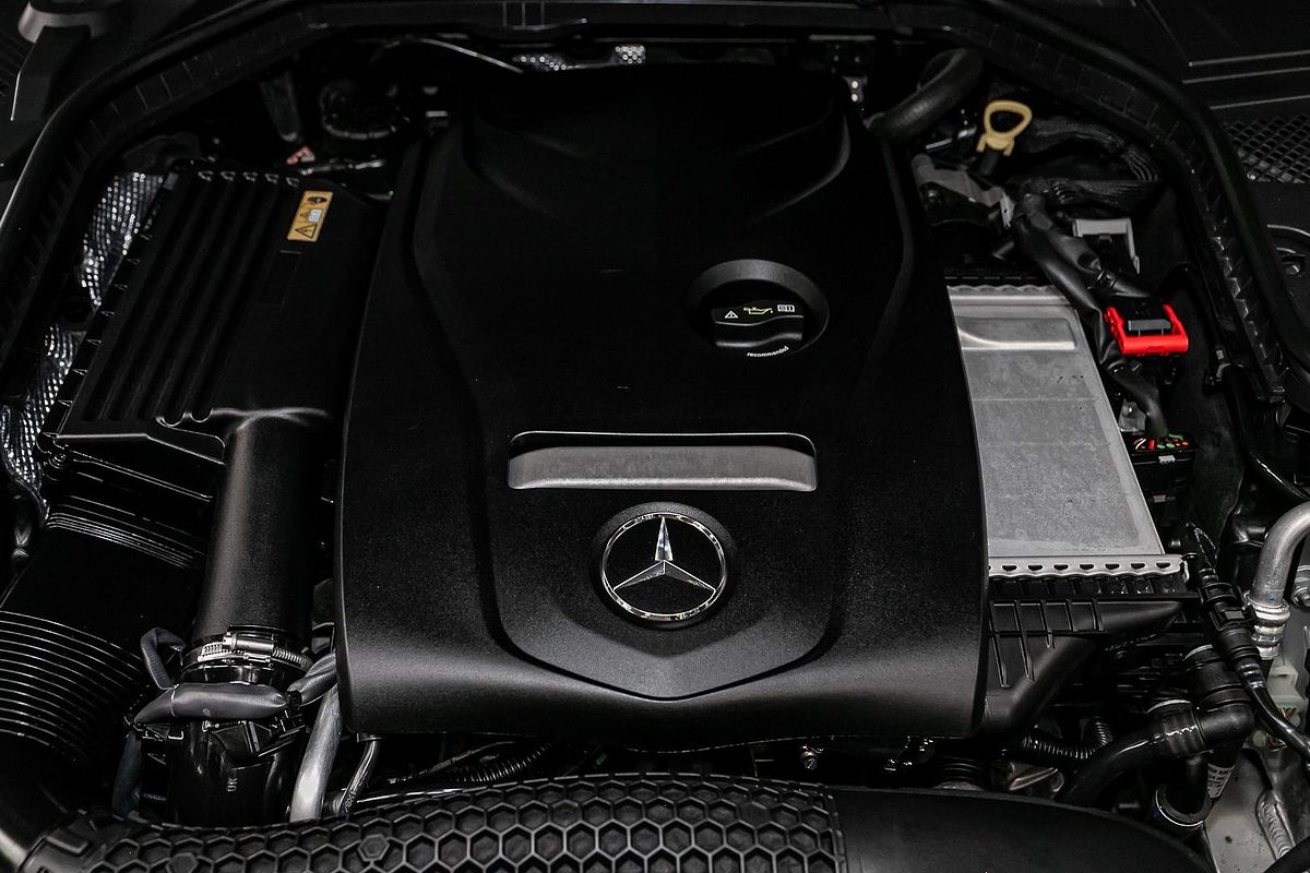 2014 Mercedes-Benz C-Class C250 S205