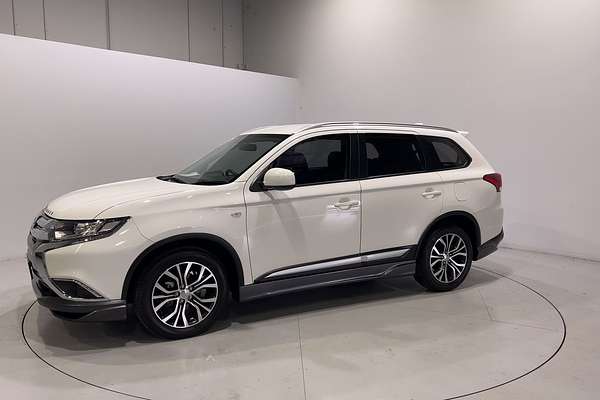 2018 Mitsubishi Outlander ES ZL