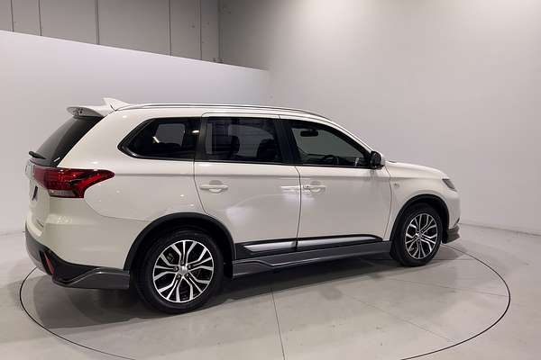 2018 Mitsubishi Outlander ES ZL