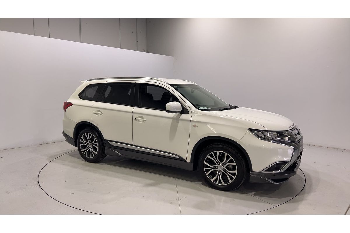 2018 Mitsubishi Outlander ES ZL