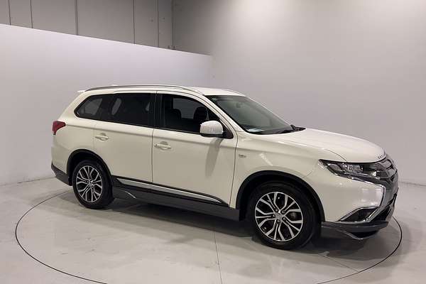 2018 Mitsubishi Outlander ES ZL