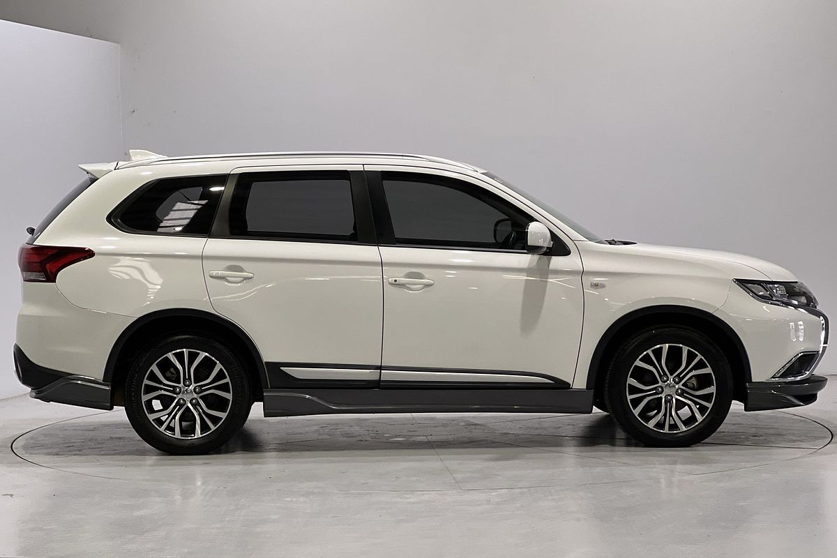 2018 Mitsubishi Outlander ES ZL