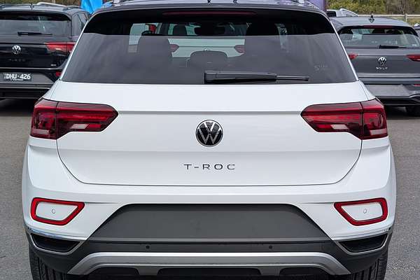 2025 Volkswagen T-Roc 110TSI Style D11
