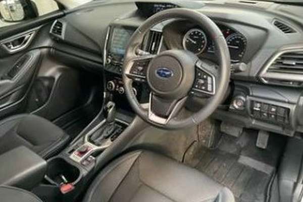 2022 Subaru Forester 2.5i S5
