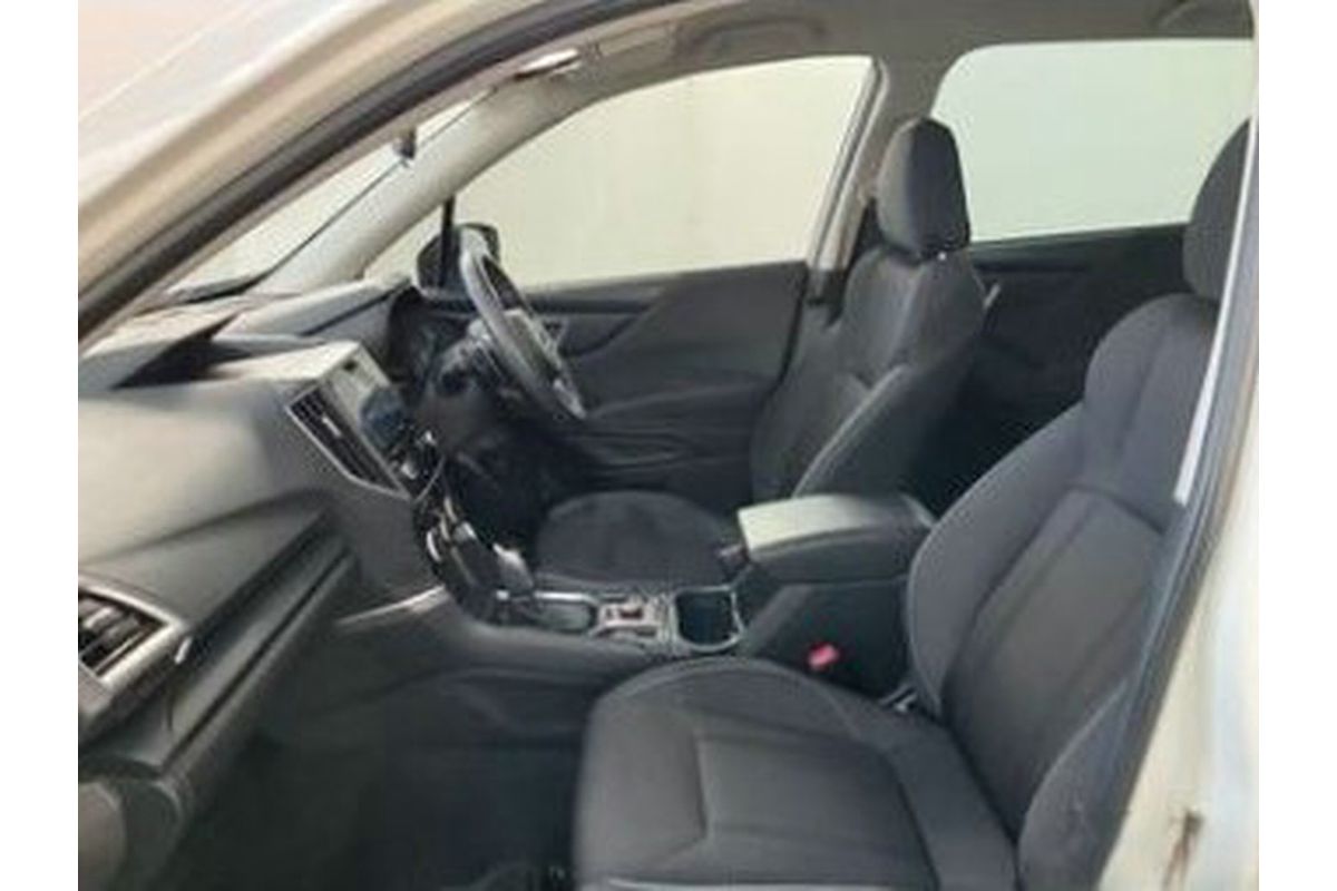 2022 Subaru Forester 2.5i S5