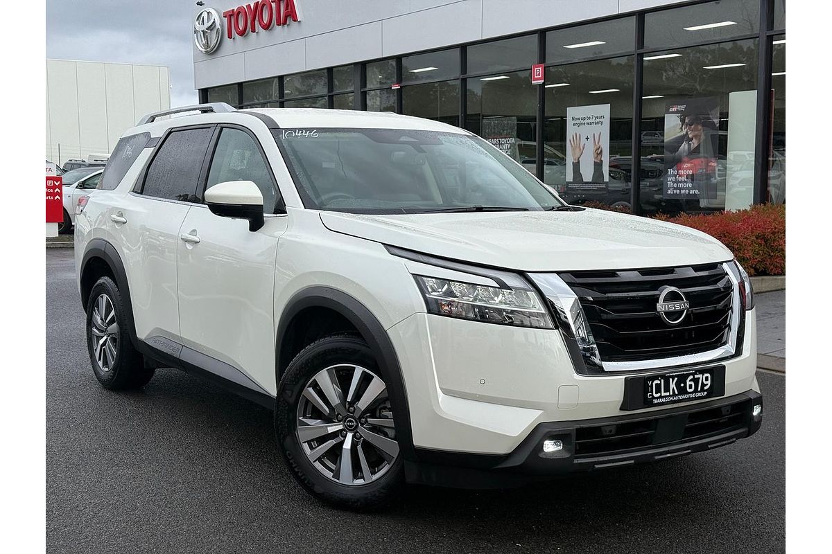 2022 Nissan Pathfinder Ti R53