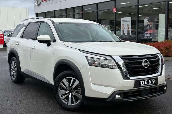 2022 Nissan Pathfinder Ti R53