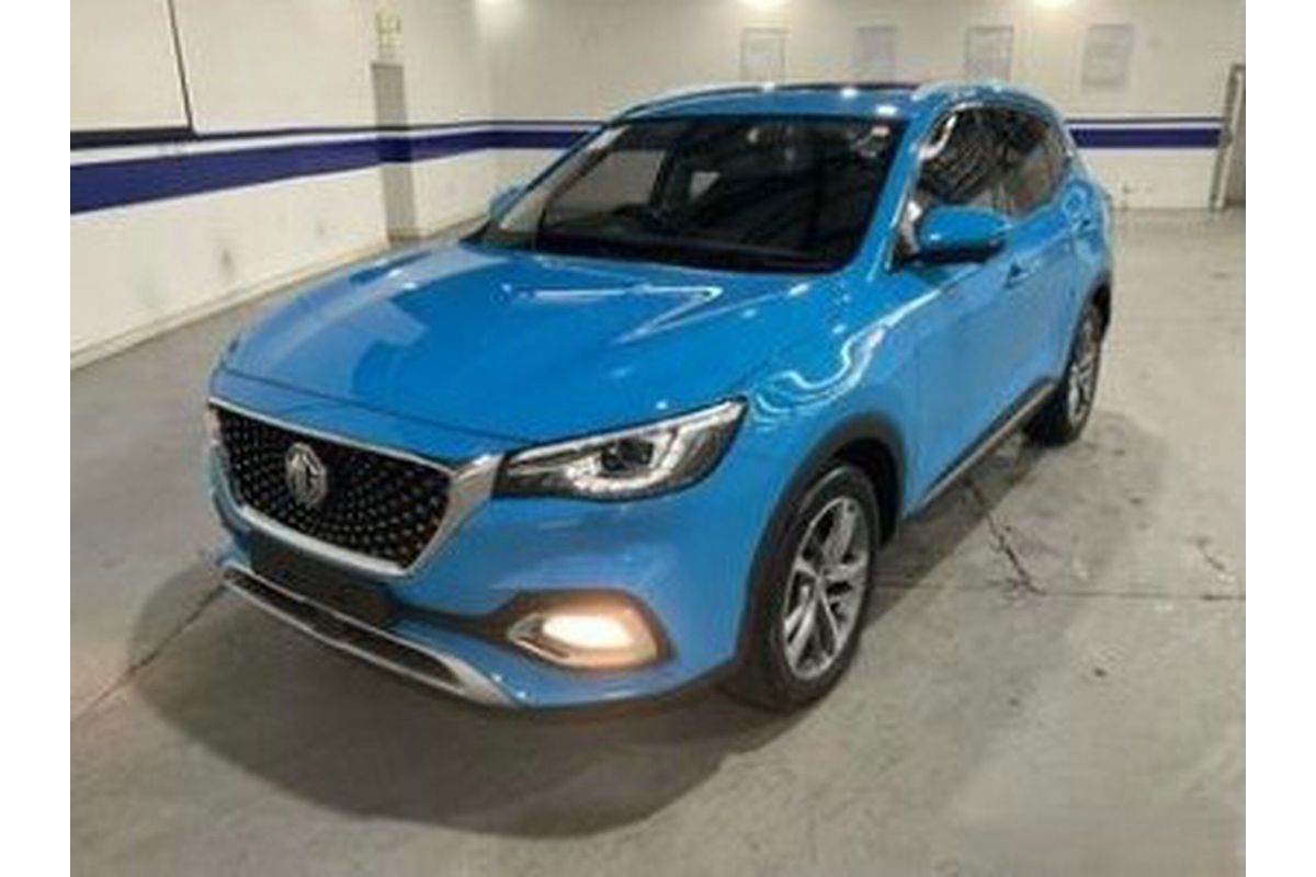 2023 MG HS Essence SAS23