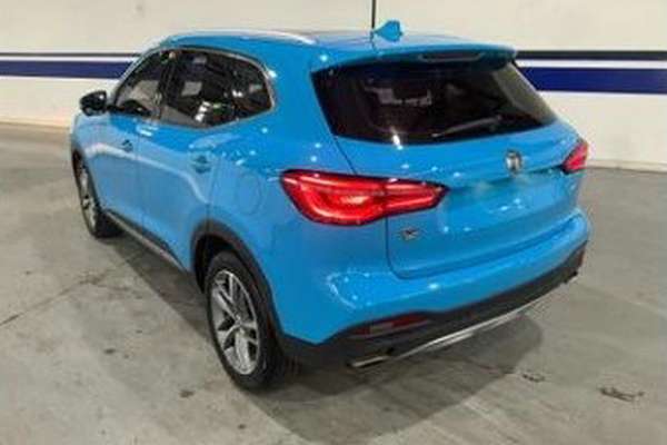 2023 MG HS Essence SAS23