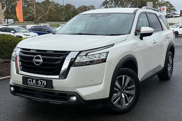 2022 Nissan Pathfinder Ti R53