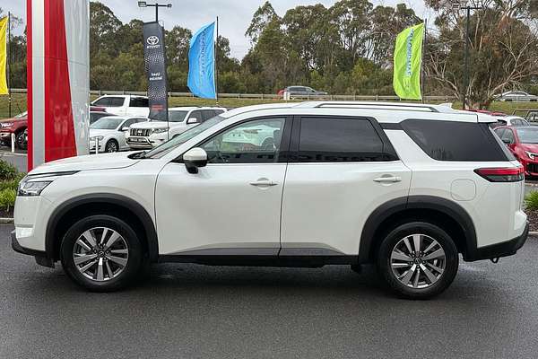 2022 Nissan Pathfinder Ti R53