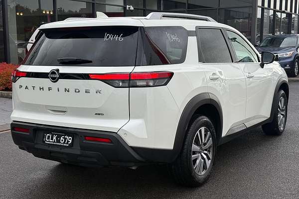 2022 Nissan Pathfinder Ti R53