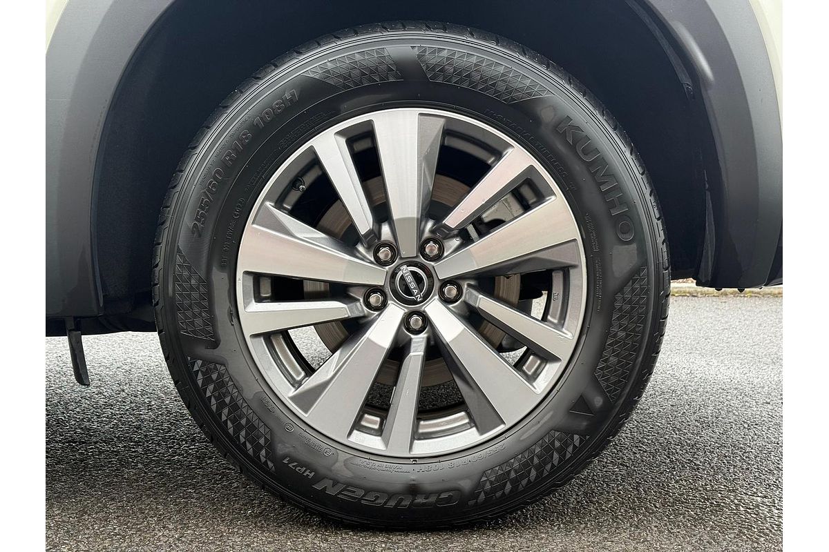 2022 Nissan Pathfinder Ti R53