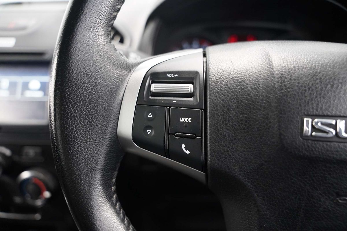 2018 Isuzu D-MAX SX High Ride Rear Wheel Drive