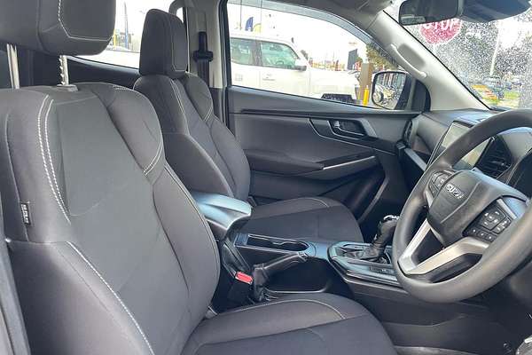 2024 Isuzu D-MAX SX 4X4