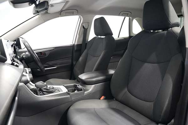 2021 Toyota RAV4 GX AXAH54R