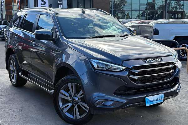 2023 Isuzu MU-X LS-T