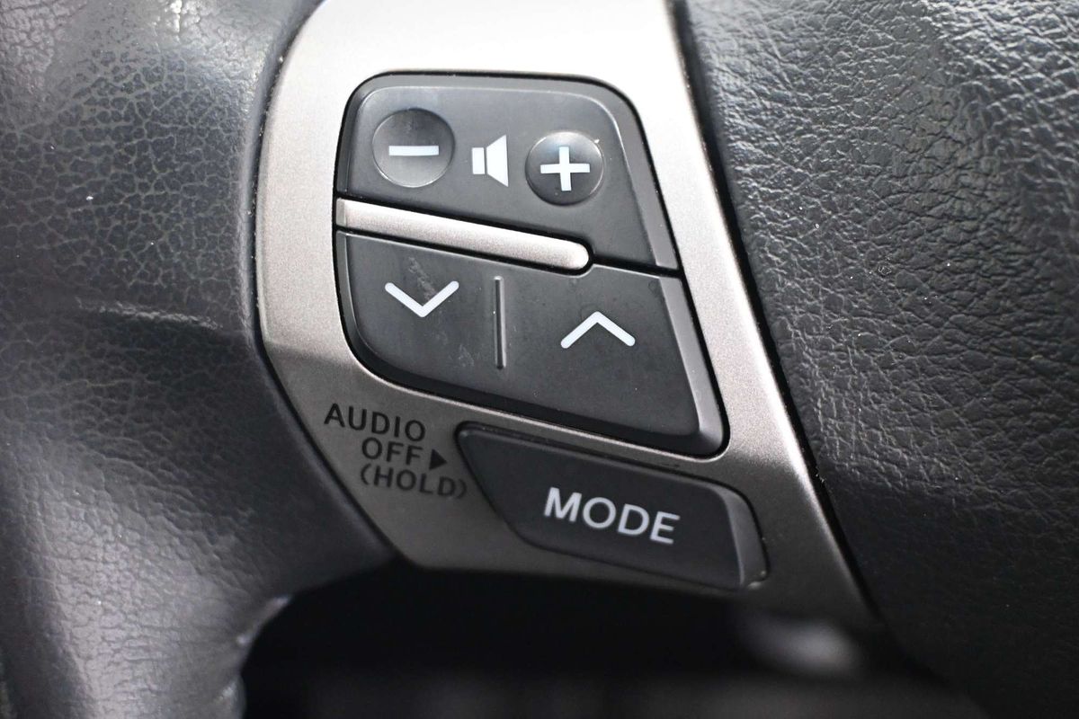 2011 Toyota Camry Hybrid AHV40R