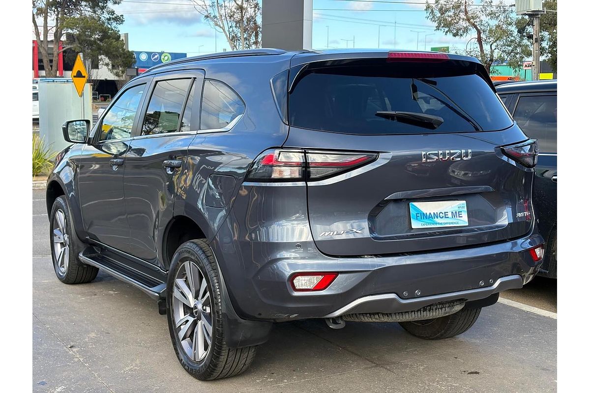2023 Isuzu MU-X LS-T