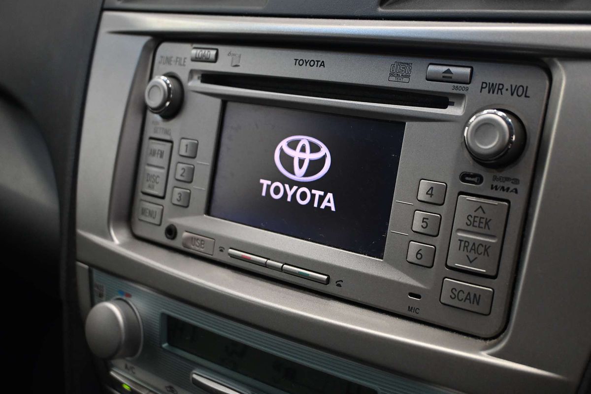 2011 Toyota Camry Hybrid AHV40R