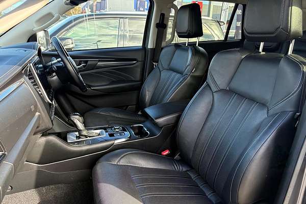 2023 Isuzu MU-X LS-T