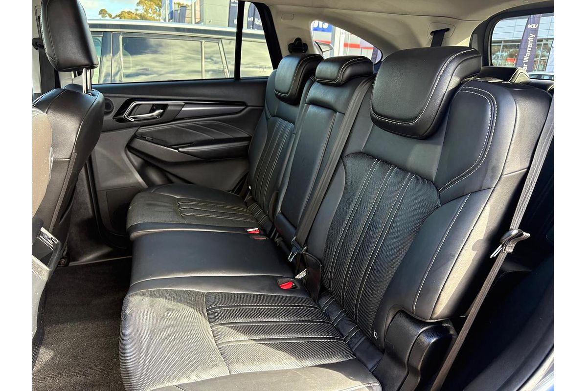 2023 Isuzu MU-X LS-T