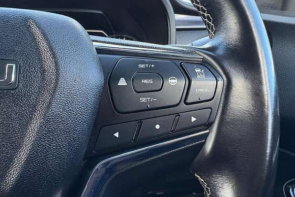 2023 Isuzu MU-X LS-T