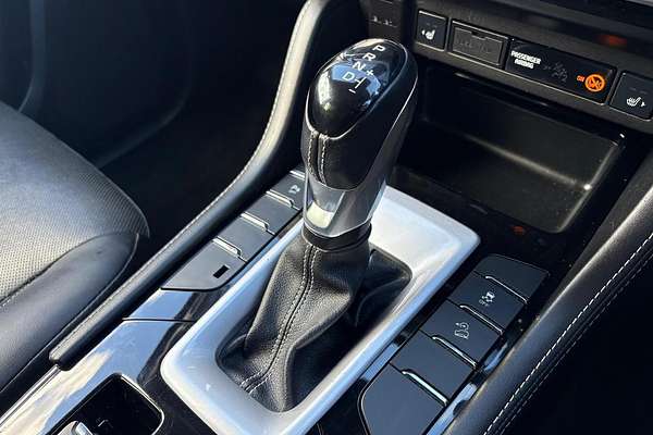 2023 Isuzu MU-X LS-T