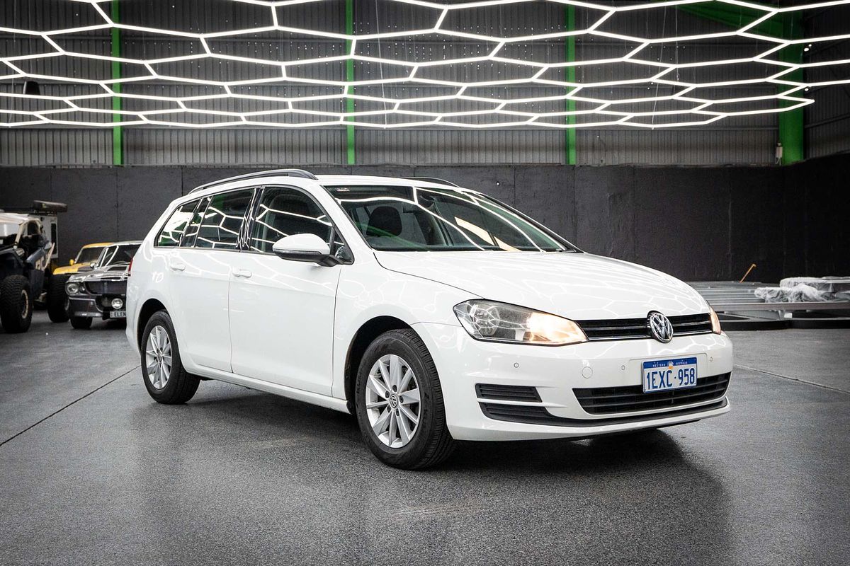 2015 Volkswagen Golf 92TSI Trendline 7